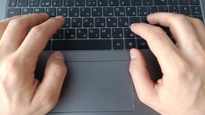 Сбер поможет близким защитить друг друга от мошенников с помощью «Доверенного контакта»
