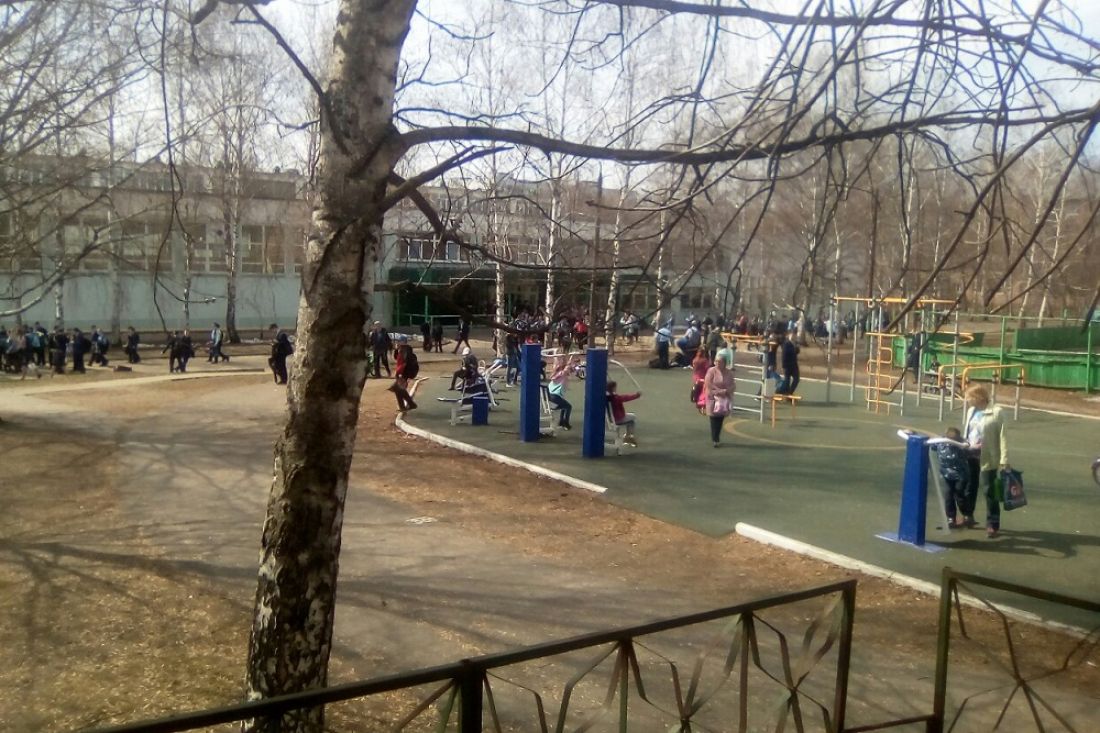 Из пензенской школы эвакуируют детей