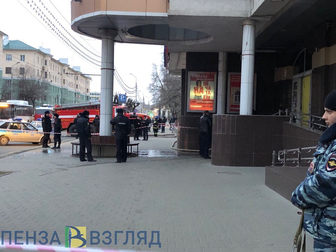 Пожар в ТЦ, жесткая авария и ночные морозы - новости Пензы за 3 апреля