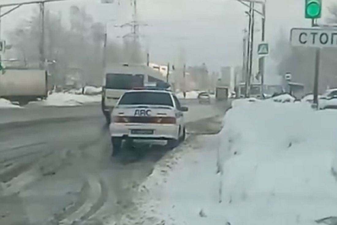 Жители Пензы посмеялись над «полицейским беспределом». Видео