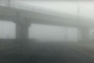 Пензенские водители предупреждают о непроглядном тумане на трассе «Урал». Видео