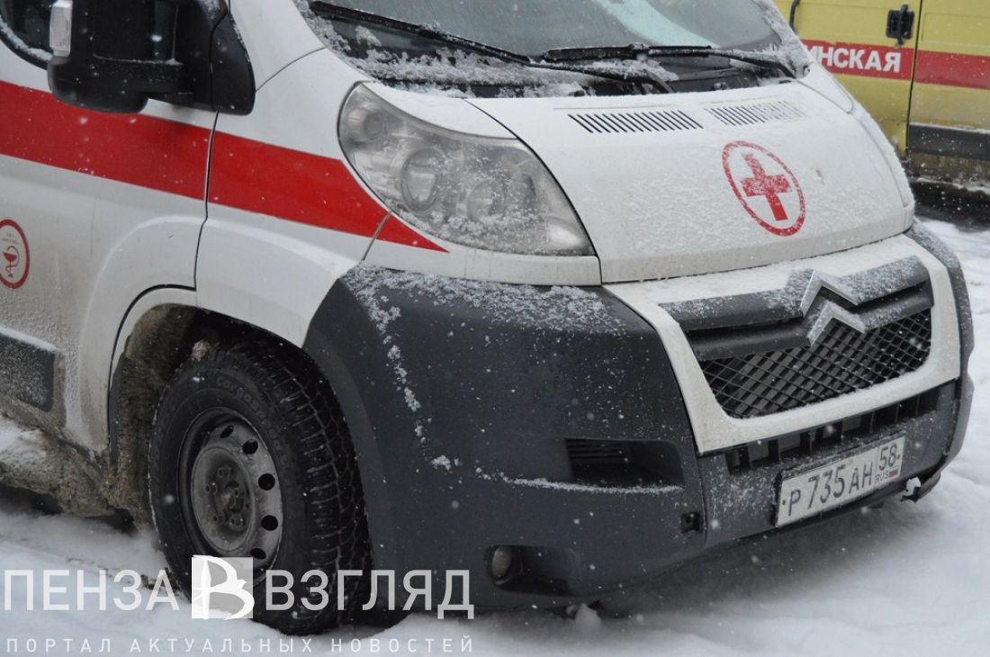 Пробка на трассе: в Пензенской области стало плохо водителю фуры
