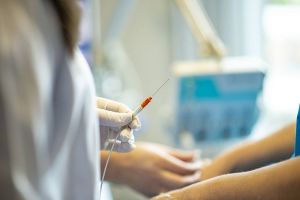 «Он в коме». Спасать жизнь сбитого в Кузнецке школьника прибыли врачи из Пензы