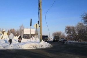 Оборвавшийся оголенный провод угрожает жизни пензецев