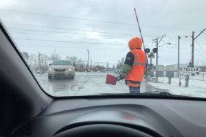 Пензенские водители сообщают о частичном блокировании железнодорожного переезда