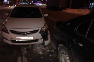 В ДТП на пензенской улице попала машина с дьявольскими номерами. Фото