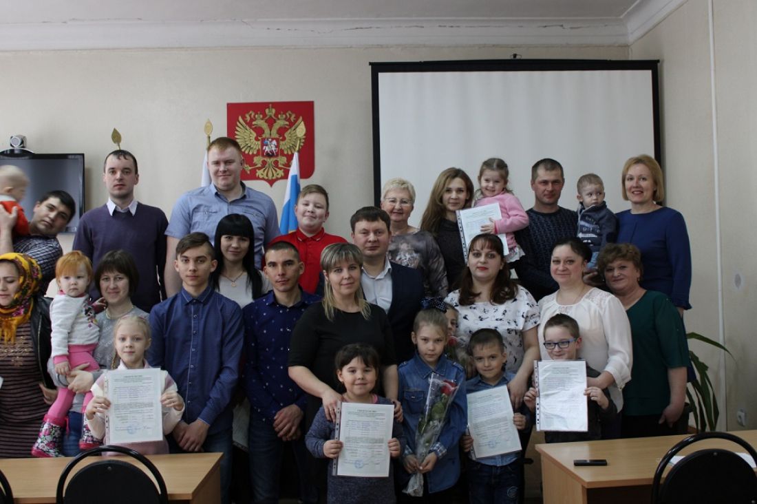 В Пензенской области молодым семьям раздадут больше 150 миллионов рублей