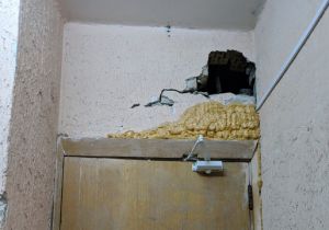 В кузнецком творческом центре нашли дыру в стене