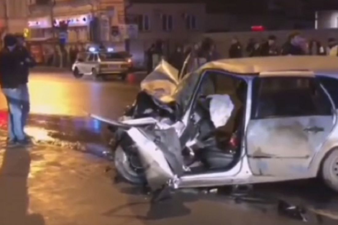 Смертельная авария, «нырнувшая» в лужу машина и «бронза» юных хоккеистов: новости Пензенской области за 31 марта