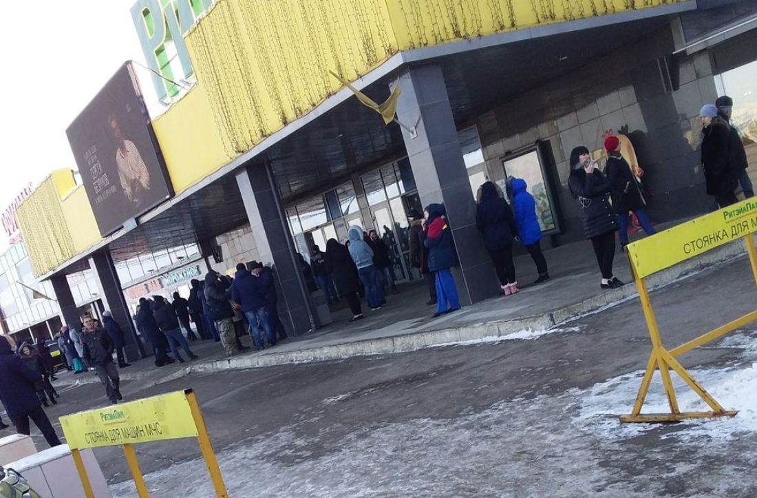 «Крокодил из океанариума сбежал». Пензенцы комментируют эвакуацию в торговом центре «Ритейл-парк»