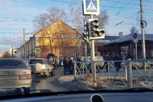 Очевидец сообщает об отключенном светофоре и ДТП в центре Пензы
