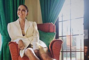 «Красавица и стройняшка». Ляйсан Утяшева порадовала подписчиков новым фото