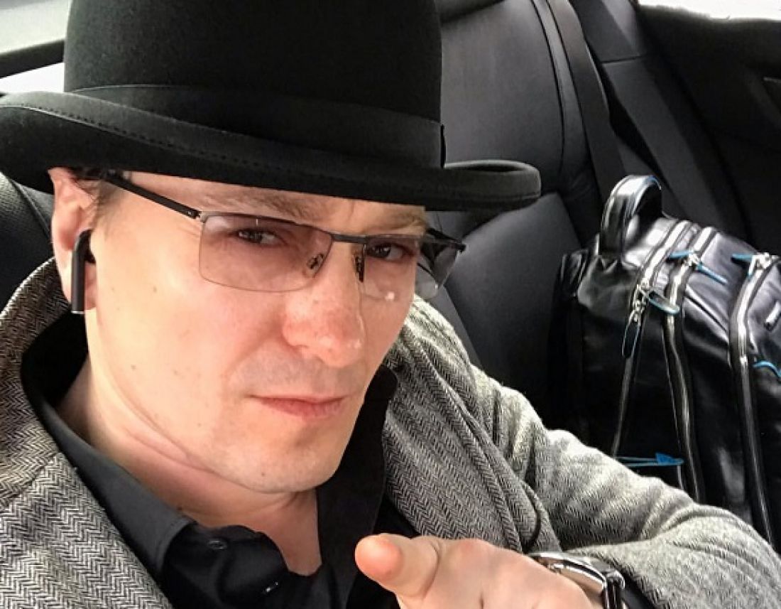 «Споем вместе!». Сергей Безруков обратился к зрителям по пути в Пензу
