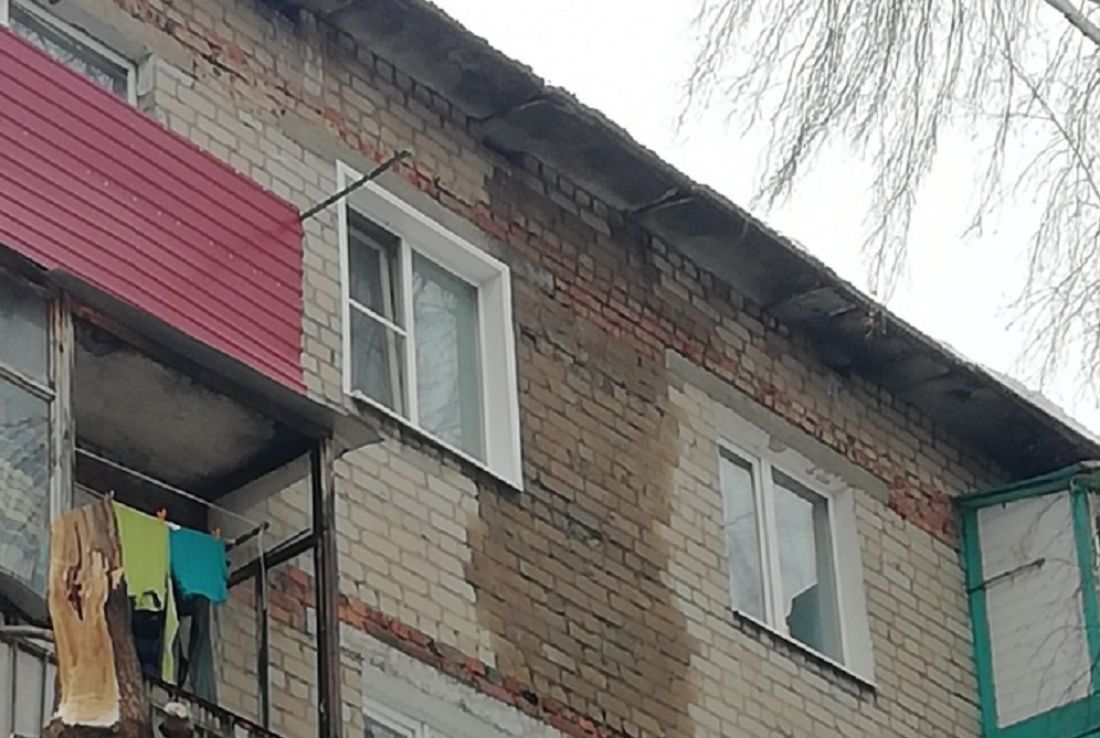 «Капает с потолка? Отодвиньте кровать» Управляйка дала «дельный» совет пензячке