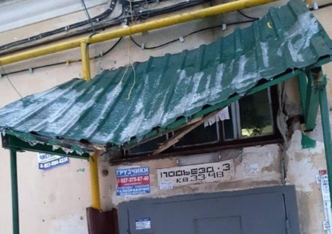 Жители пензенской многоэтажки боятся выходить из подъезда
